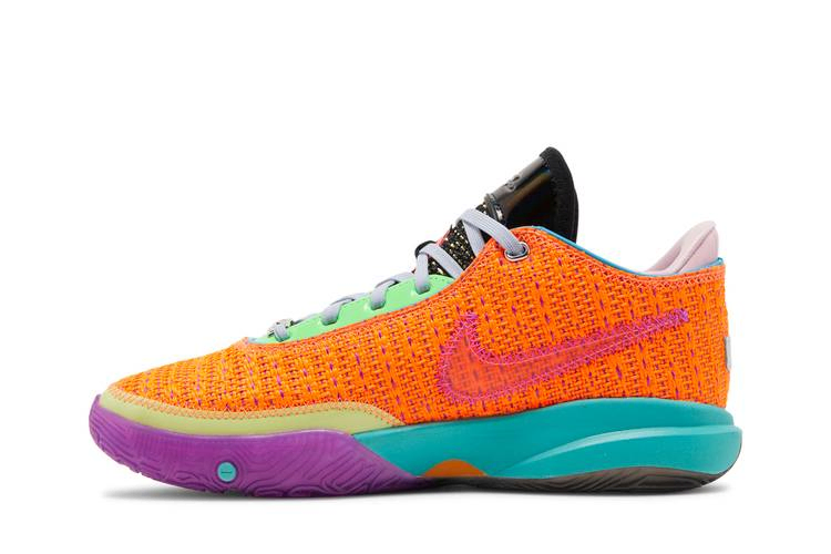 Кроссовки Nike LeBron 20 GS 'Chosen 1'