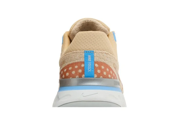 Krossovki-Nike-Wmns-React-Infinity-Run-Flyknit-3-Sesame-Metallic-Copper-6