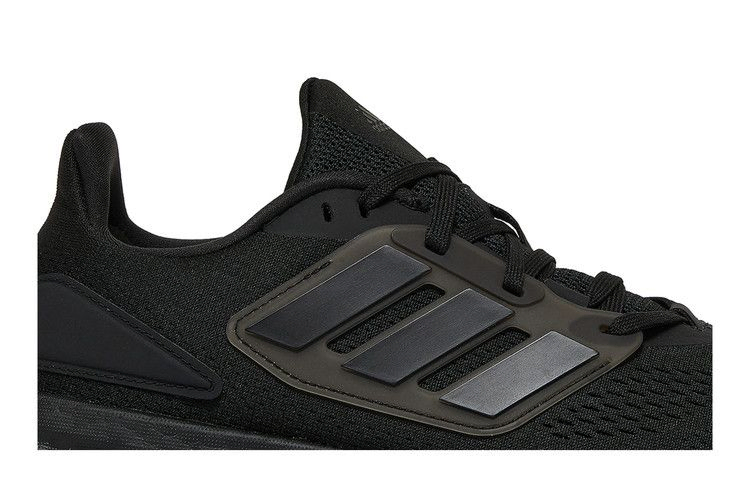 pureboost-22-triple-black-gz5173_01