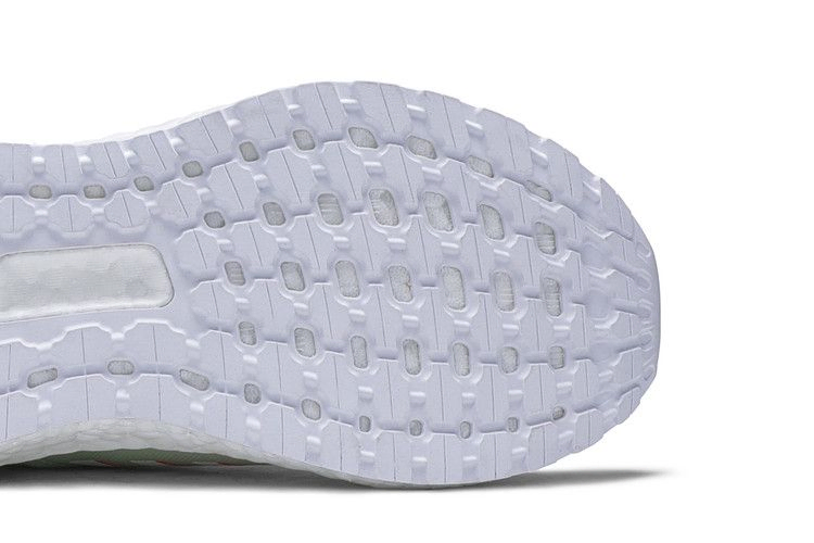 toy-story-4-x-ultraboost-19-c-buzz-lightyear-ee6657_04