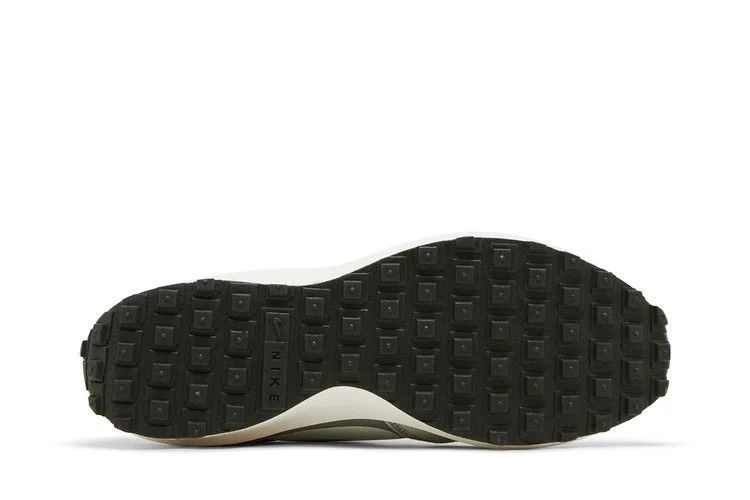 Krossovki-Nike-Waffle-Debut-Jade-Horizon-3