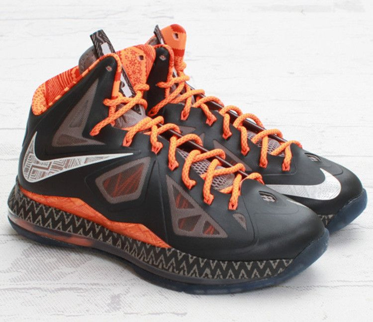 lebron-10-bhm-black-history-month-583109-001_01