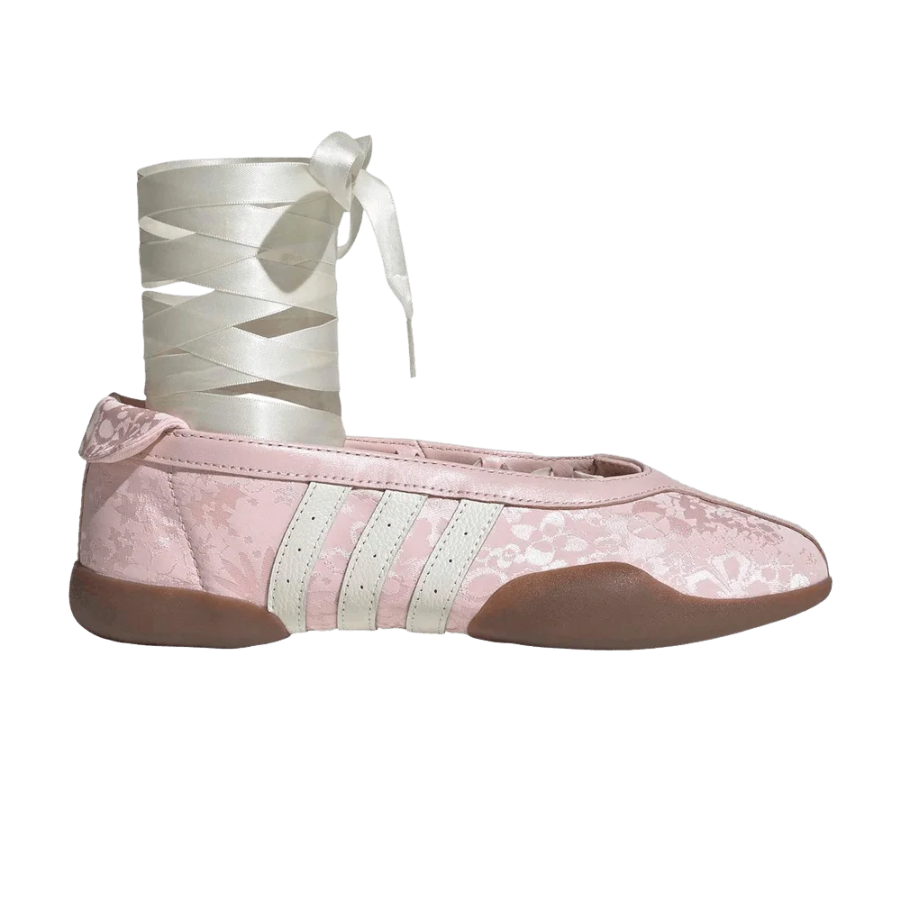 Krossovki-adidas-Wmns-Taekwondo-Mei-Ballet-Sanpin-Off-White