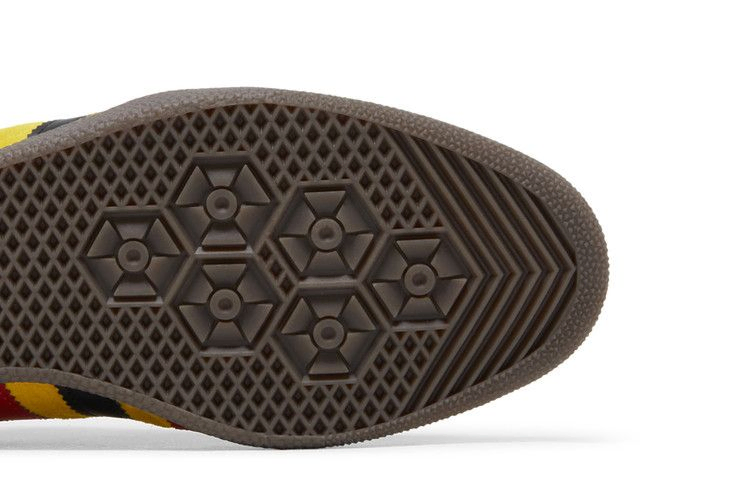 Кроссовки adidas Herzogenaurach 'City Series - Yellow Scarlet'