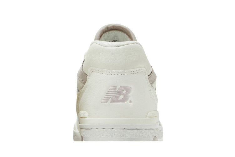 Кроссовки New Balance Wmns 550 'Sea Salt Moonrock'