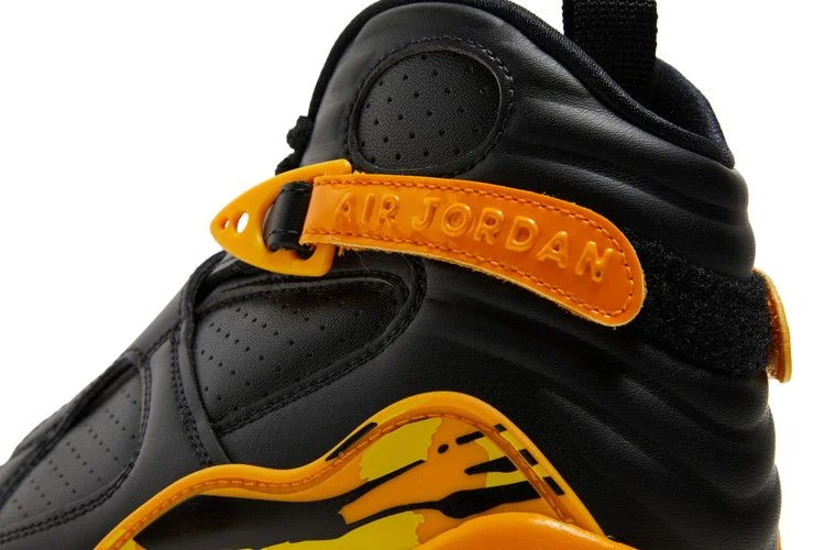 Krossovki-Wmns-Air-Jordan-8-Retro-Taxi-8