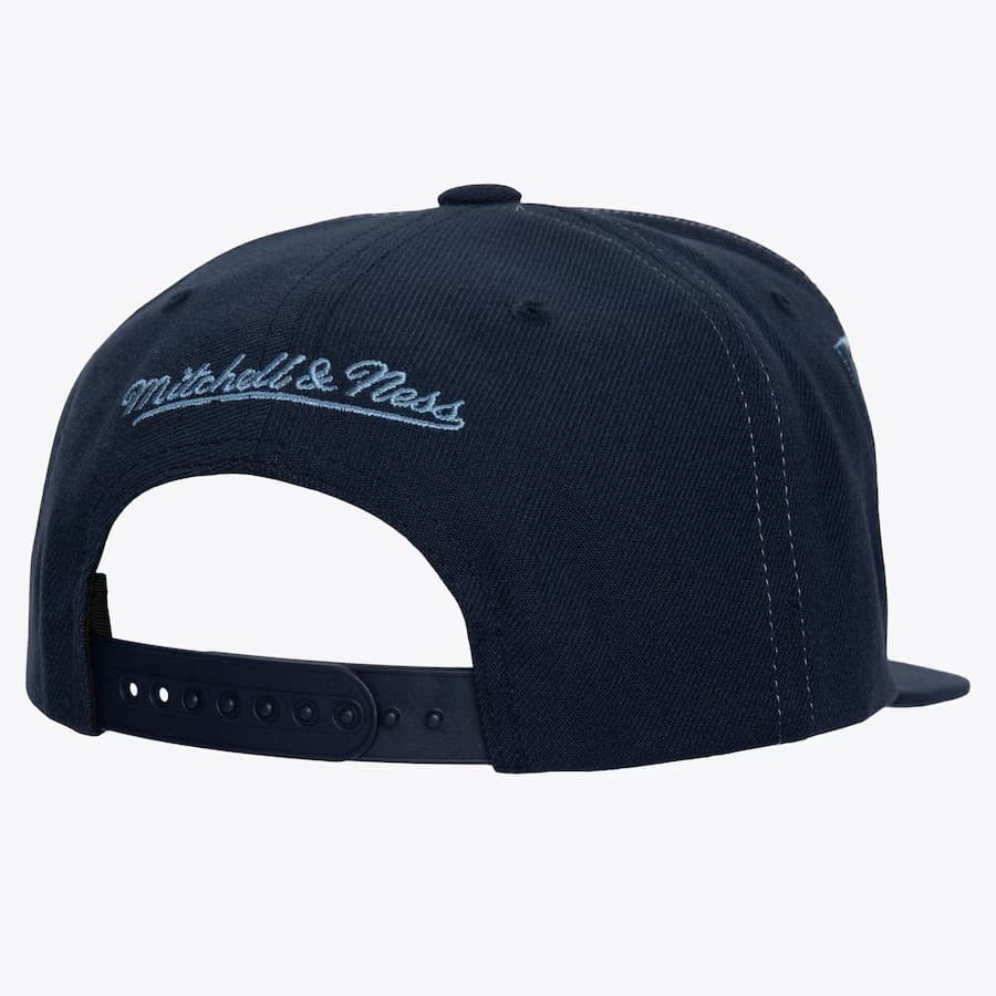 Бейсболка Mitchell & Ness Navy Memphis Grizzlies Day 4 Snapback Hat