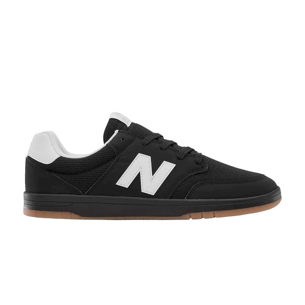 Krossovki-New-Balance-All-Coasts-425-Black-White