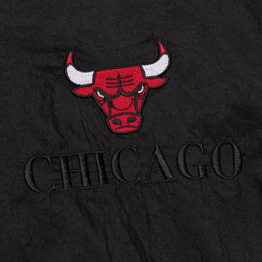 Анорак Mitchell & Ness Black Chicago Bulls Team OG 3.0 Anorak Quarter-Zip Jacket
