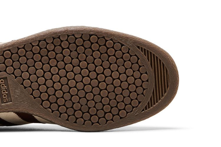 Кроссовки END. x adidas Tobacco 'Flyfishing Pack - Ecru Tint'
