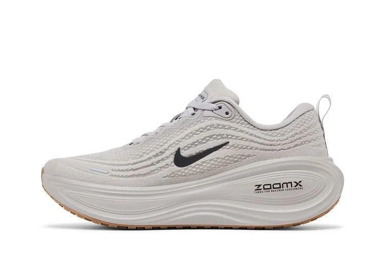 Кроссовки Nike Vomero Plus 'College Grey Gum Medium Brown'