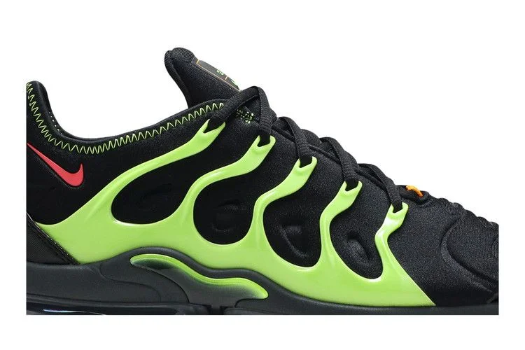 Кроссовки Nike Air VaporMax Plus 'Lime Green'