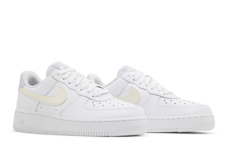 wmns-air-force-1-07-coconut-milk-oxygen-purple-fn3501-100_07