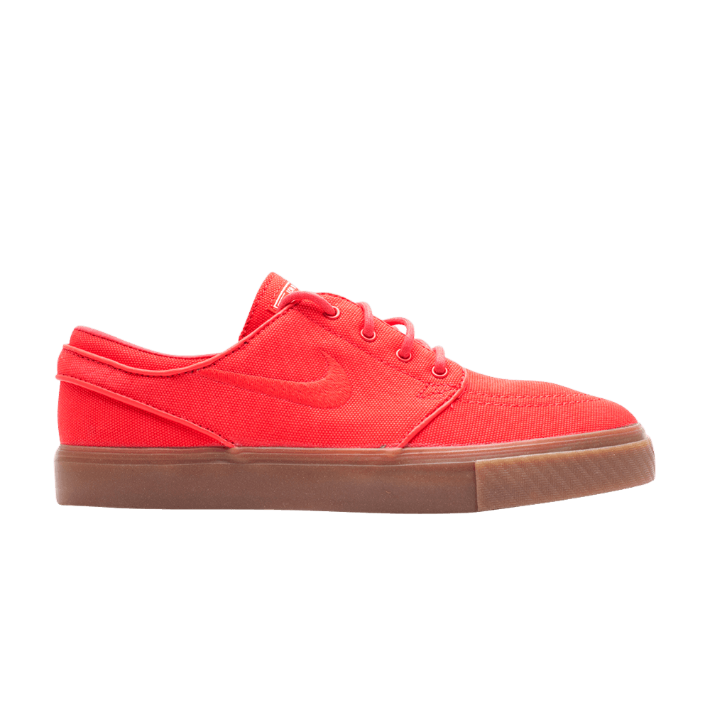 zoom-stefan-janoski-333824-662