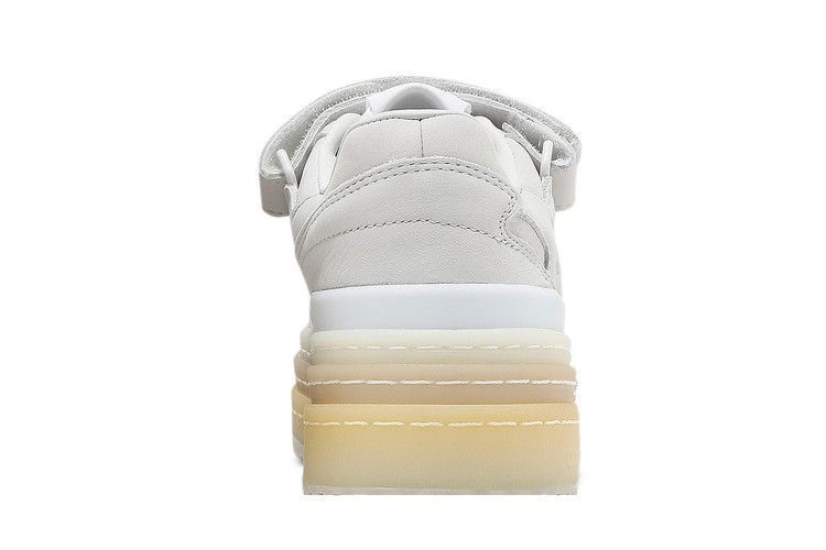 Кроссовки adidas Wmns Triple Platforum Low 'Crystal White'
