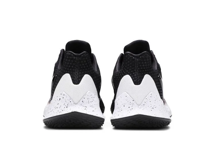 Кроссовки Nike Kyrie Low 2 'Black'