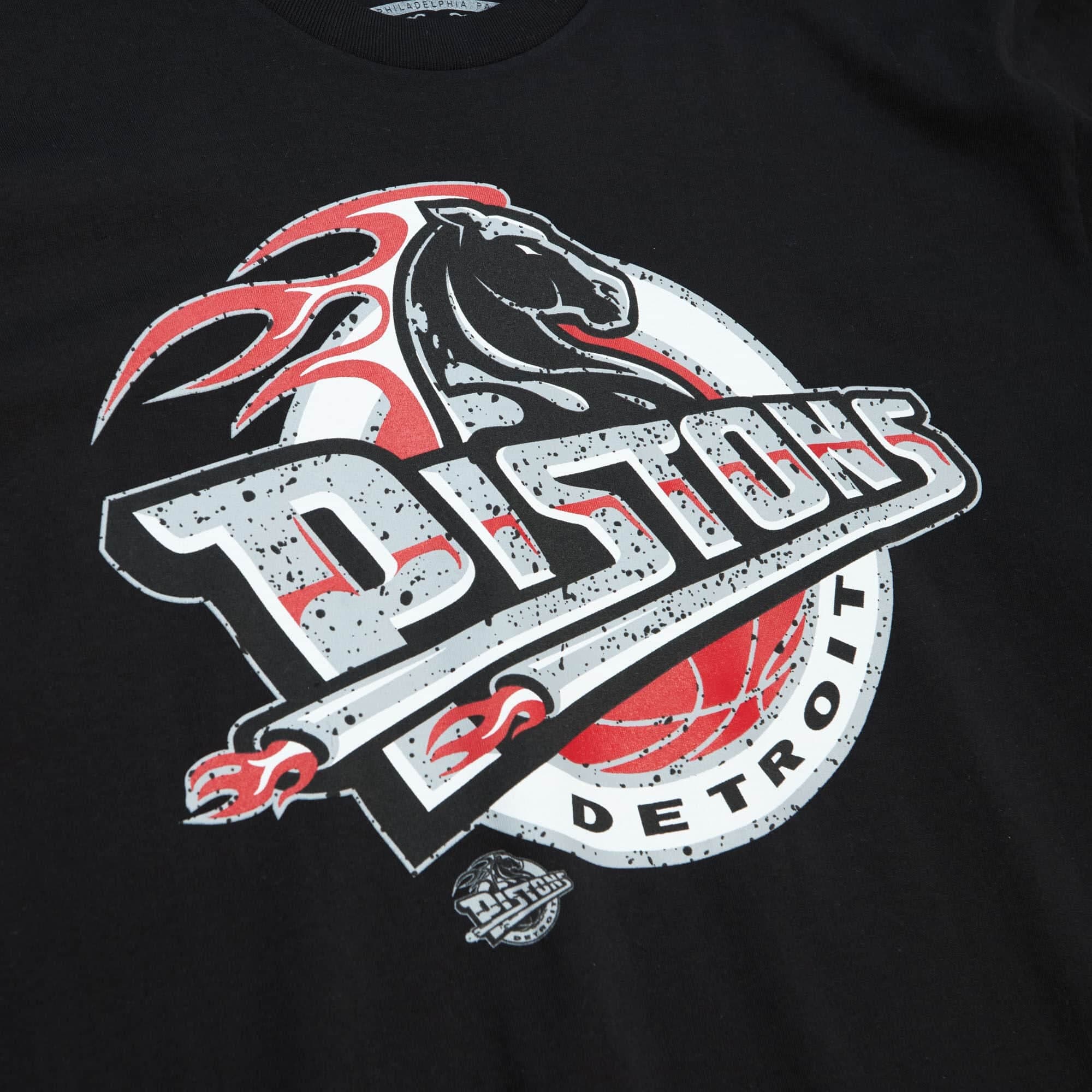 Футболка Mitchell & Ness Cracked Cement Detroit Pistons T-Shirt