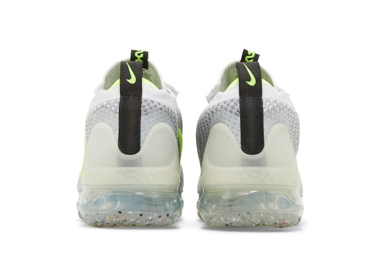 air-vapormax-2021-flyknit-gs-wolf-grey-volt-db1550-005_05