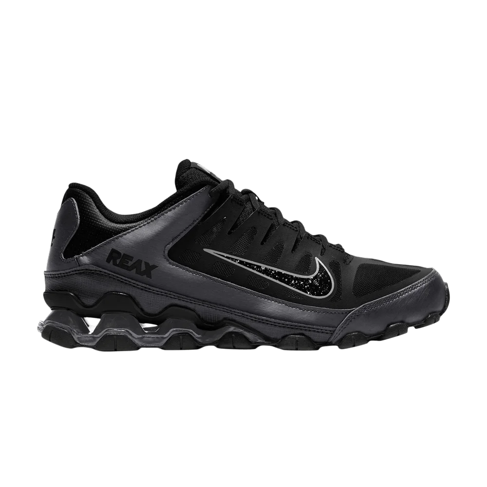 Krossovki-Nike-Reax-8-TR-Black-White