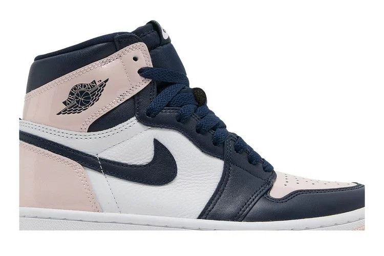 Кроссовки Wmns Air Jordan 1 Retro High OG SE 'Bubble Gum'