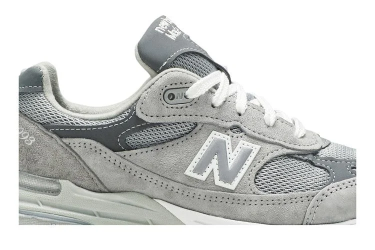 Krossovki-New-Balance-Wmns-993-Made-In-USA-Grey-1