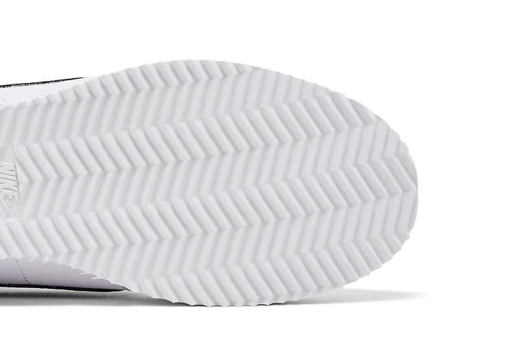 Krossovki-Nike-Wmns-Cortez-Leather-White-Black-4