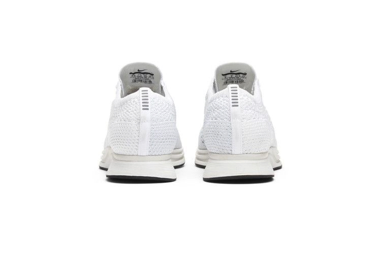 Кроссовки Nike Flyknit Racer 'Triple White'