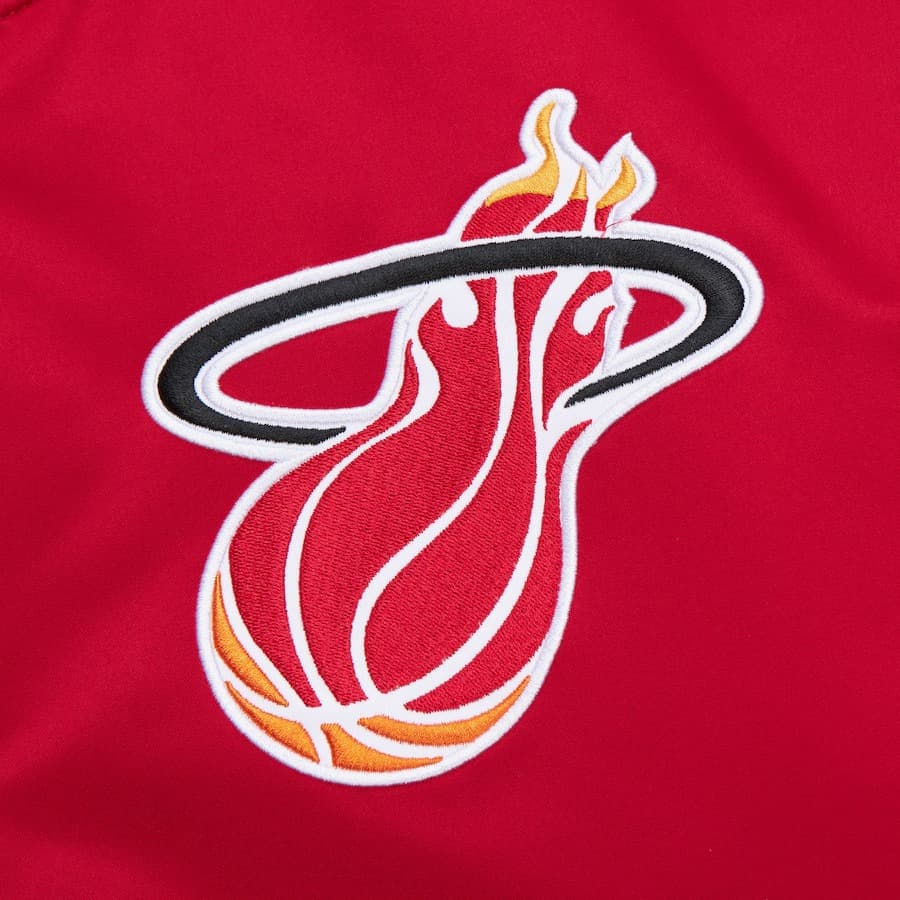 Бомбер Mitchell & Ness Red Miami Heat Primetime Vintage Satin Full-Snap Jacket