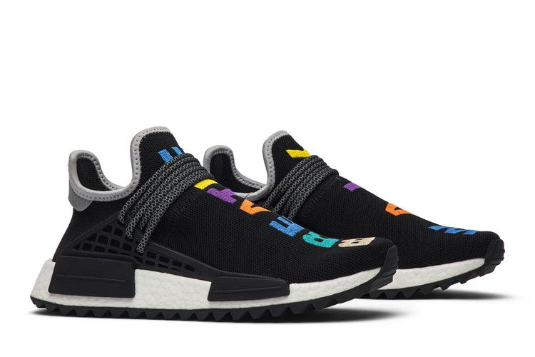 pharrell-x-nmd-human-race-trail-friends-and-family-cp9596_07