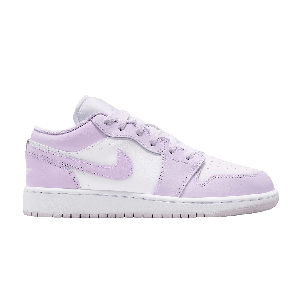Krossovki-Air-Jordan-1-Low-GS-Violet-Mist