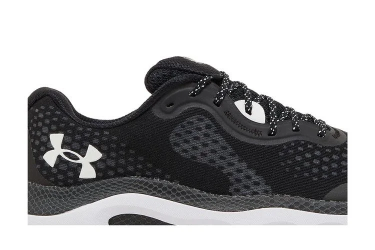 Krossovki-Under-Armour-HOVR-Guardian-3-Black-White-1