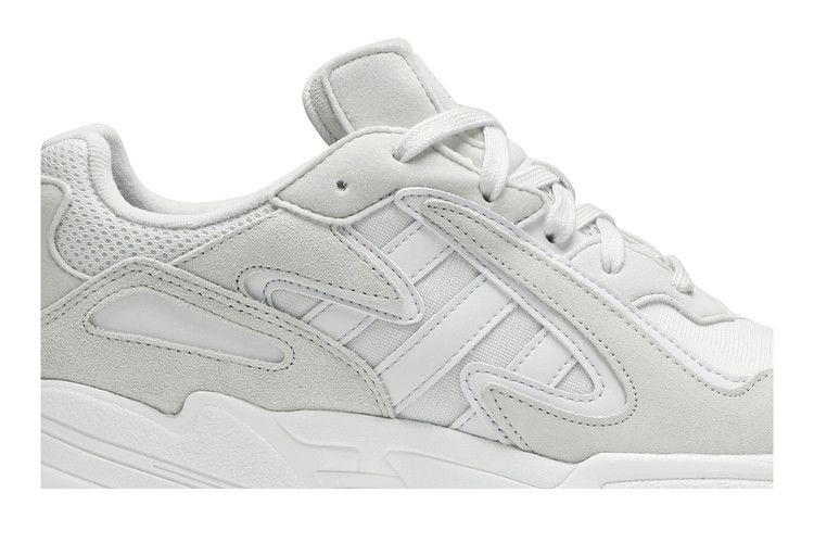 yung-96-chasm-crystal-white-ee7238_01