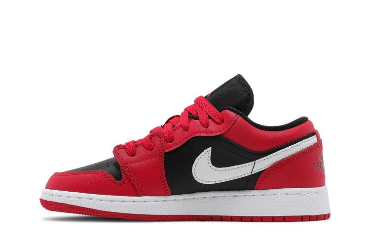 air-jordan-1-low-gs-black-very-berry-553560-061_02