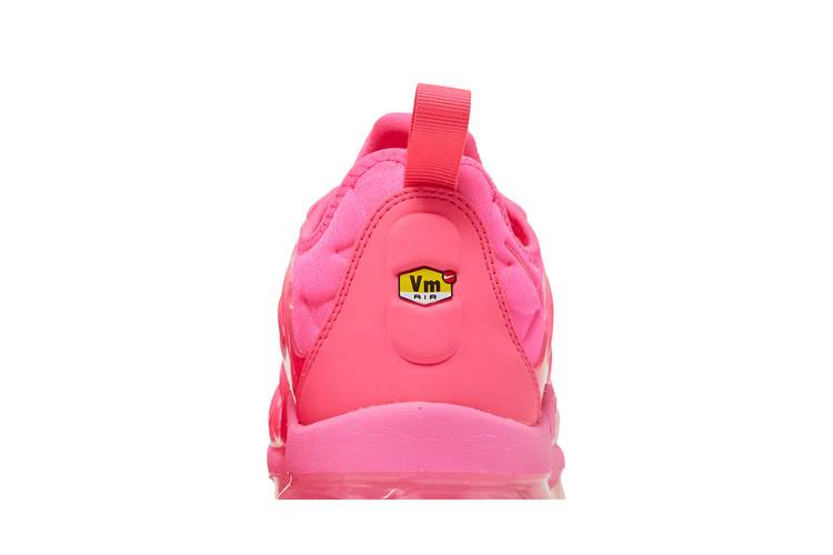 Кроссовки Nike Wmns Air VaporMax Plus 'Hyper Pink'