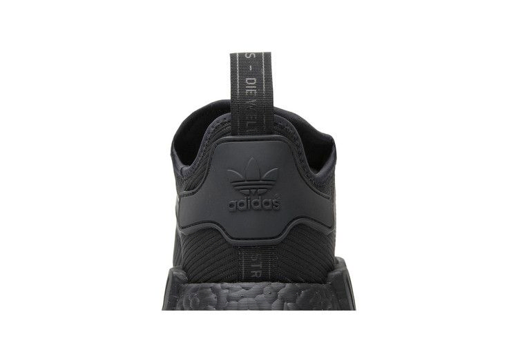 nmd-r1-triple-black-reflective-by3123_06