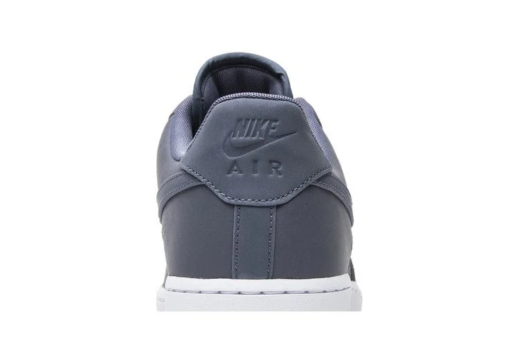 Krossovki-Nike-Air-Force-1-07-Premium-Grey-Reflective-6