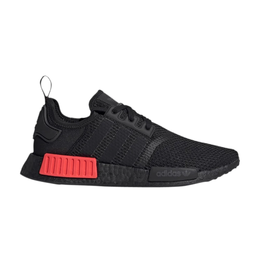 Krossovki-Adidas-NMD_R1-Solar-Red