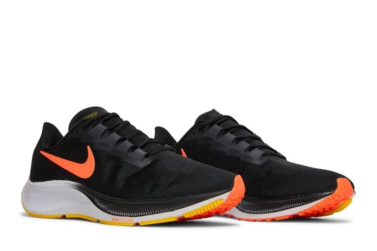 Krossovki-Nike-Air-Zoom-Pegasus-37-Black-Bright-Mango-7