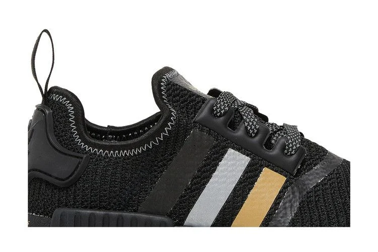 Кроссовки Adidas NMD_R1 'Black Gold Metallic'