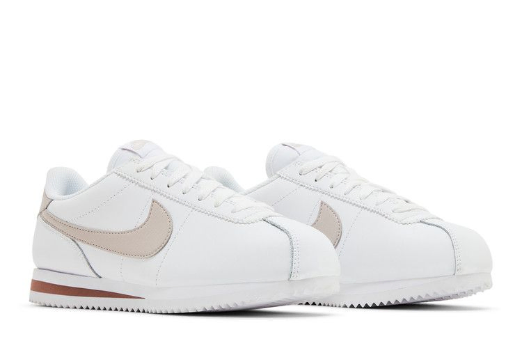 wmns-cortez-white-platinum-violet-dn1791-105_07