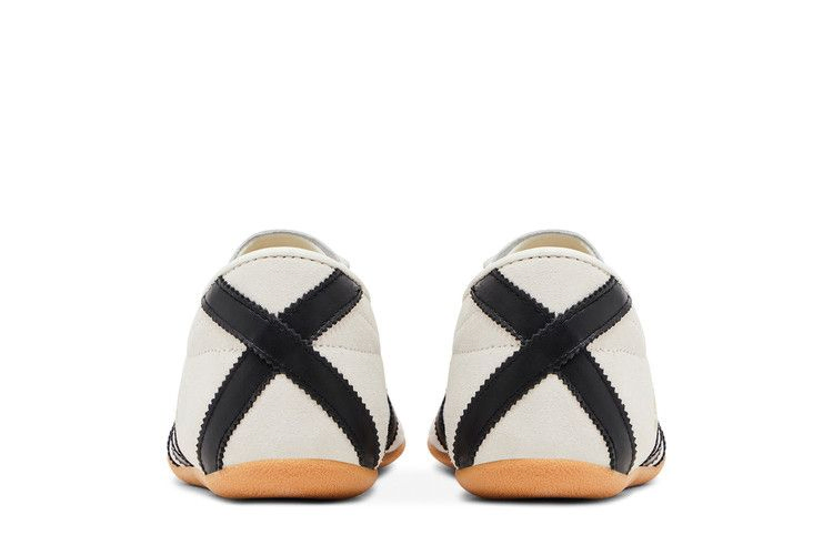 Кроссовки adidas Wmns Tokyo 'Off White Black Gum'