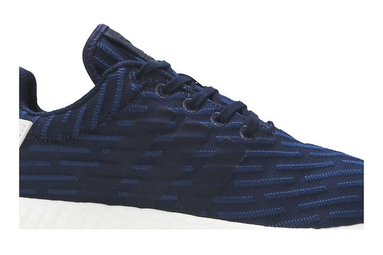 nmd_r2-pk-bb2952_01