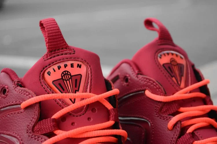 Krossovki-Nike-Air-Pippen-1-Noble-Red-4