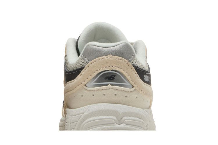 Кроссовки New Balance 2002R Toddler 'Sandstone Magnet'