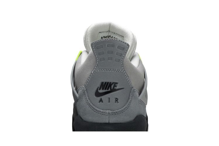 air-jordan-4-retro-se-gs-neon-95-ct5343-007_06
