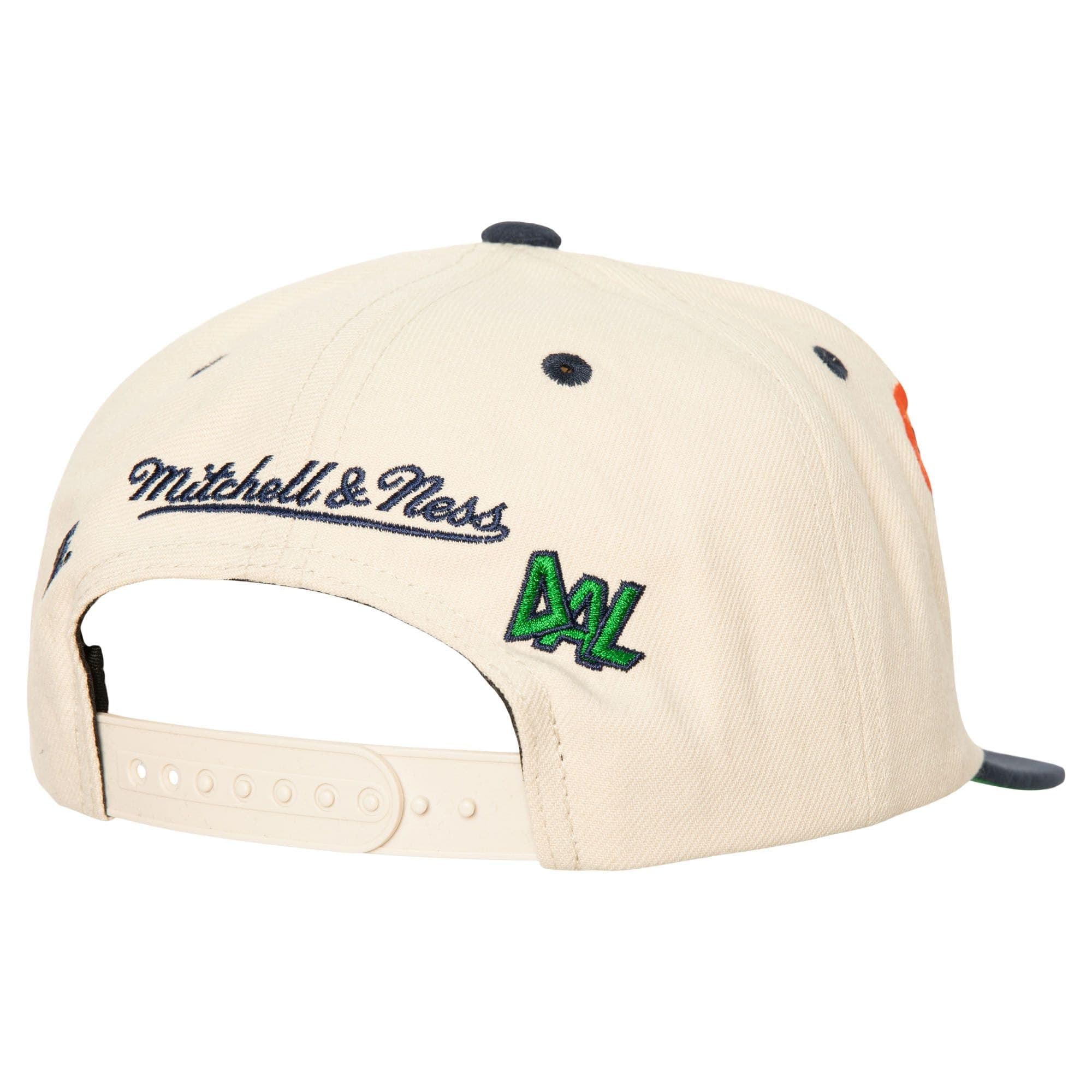 Mitchell-Ness-MN-x-Melody-Ehsani-Champions-Snapback-Dallas-Mavericks-Hat-1