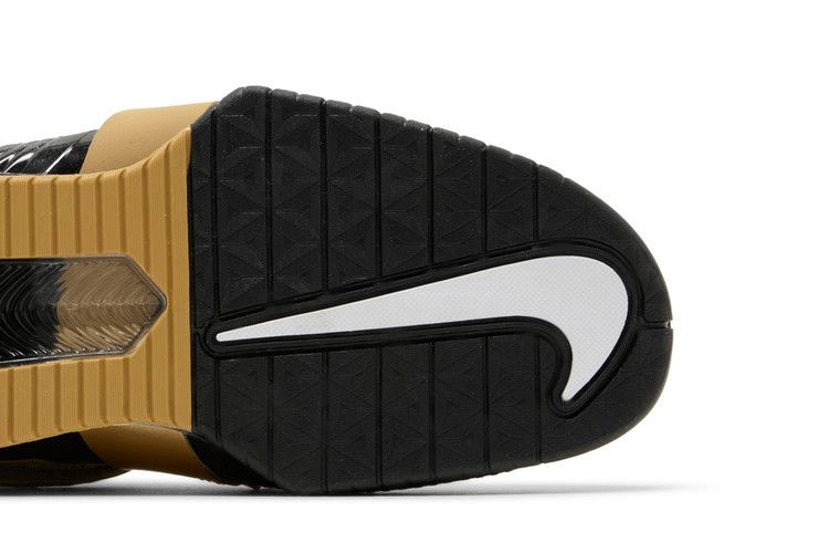 Кроссовки Nike Romaleos 4 'Black Metallic Gold'