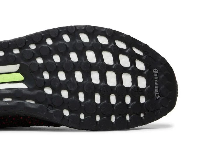 Krossovki-Adidas-UltraBoost-Clima-Black-Signal-Cyan-4