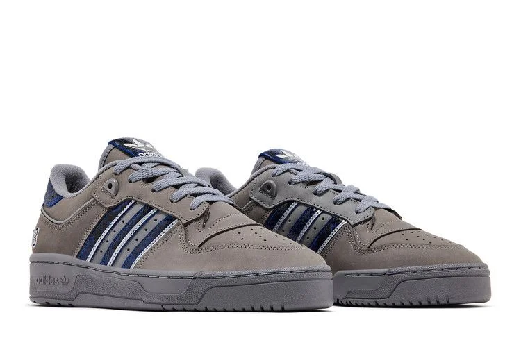Krossovki-atmos-x-adidas-Rivalry-Low-86-Patrick-Ewing-7
