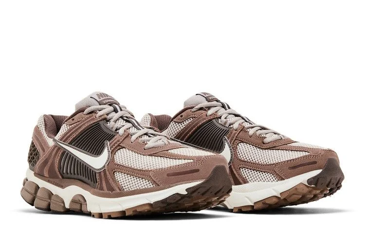 Krossovki-Nike-Air-Zoom-Vomero-5-Mink-Brown-7
